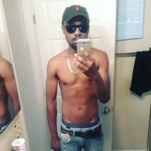 Meet your Posher, Lawrence